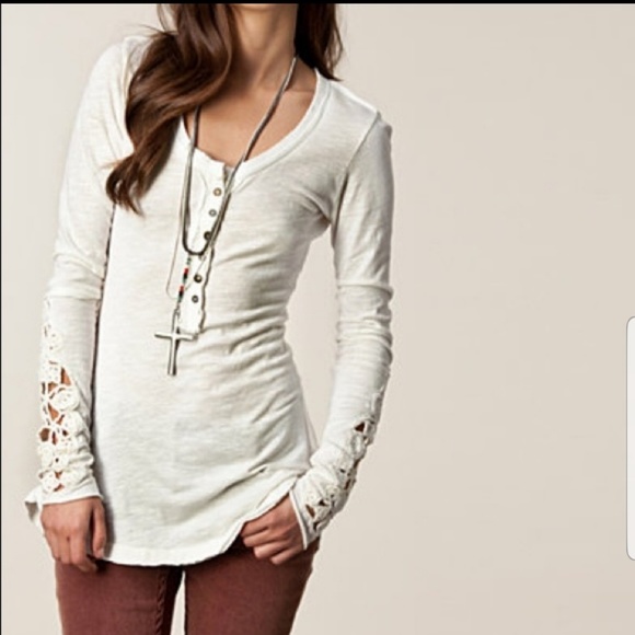 Free People Tops - 🚫SOLD🚫{Free People} Crochet Cuff Henley